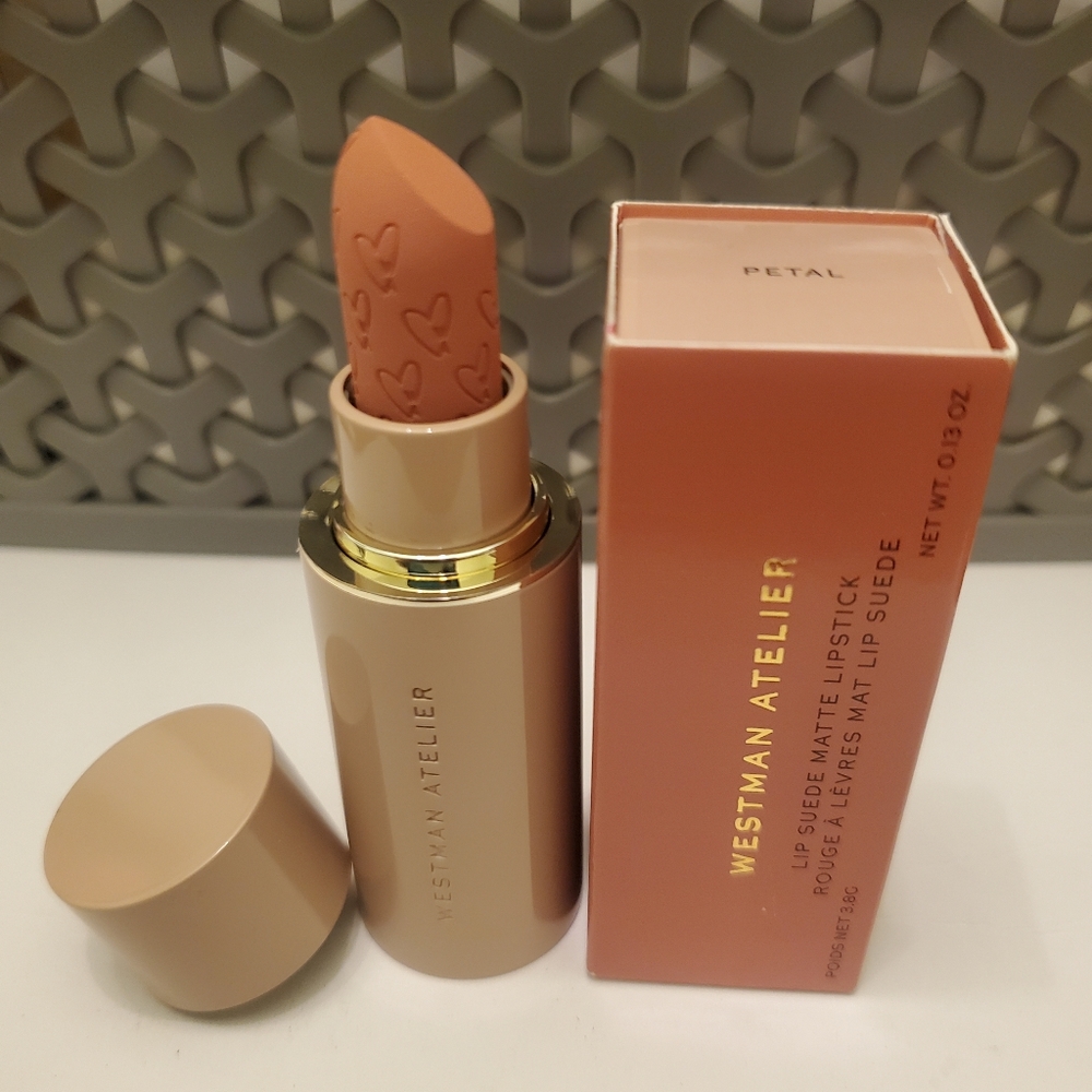 Westman Atelier Lip Suede Hydrating Matte Lipstick with Hyaluronic Acid PETAL - Picture 4 of 8